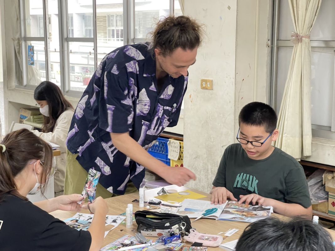 Anne Fehres & Luke Conroy 高雄市鹽埕區忠孝國小 圖片 6