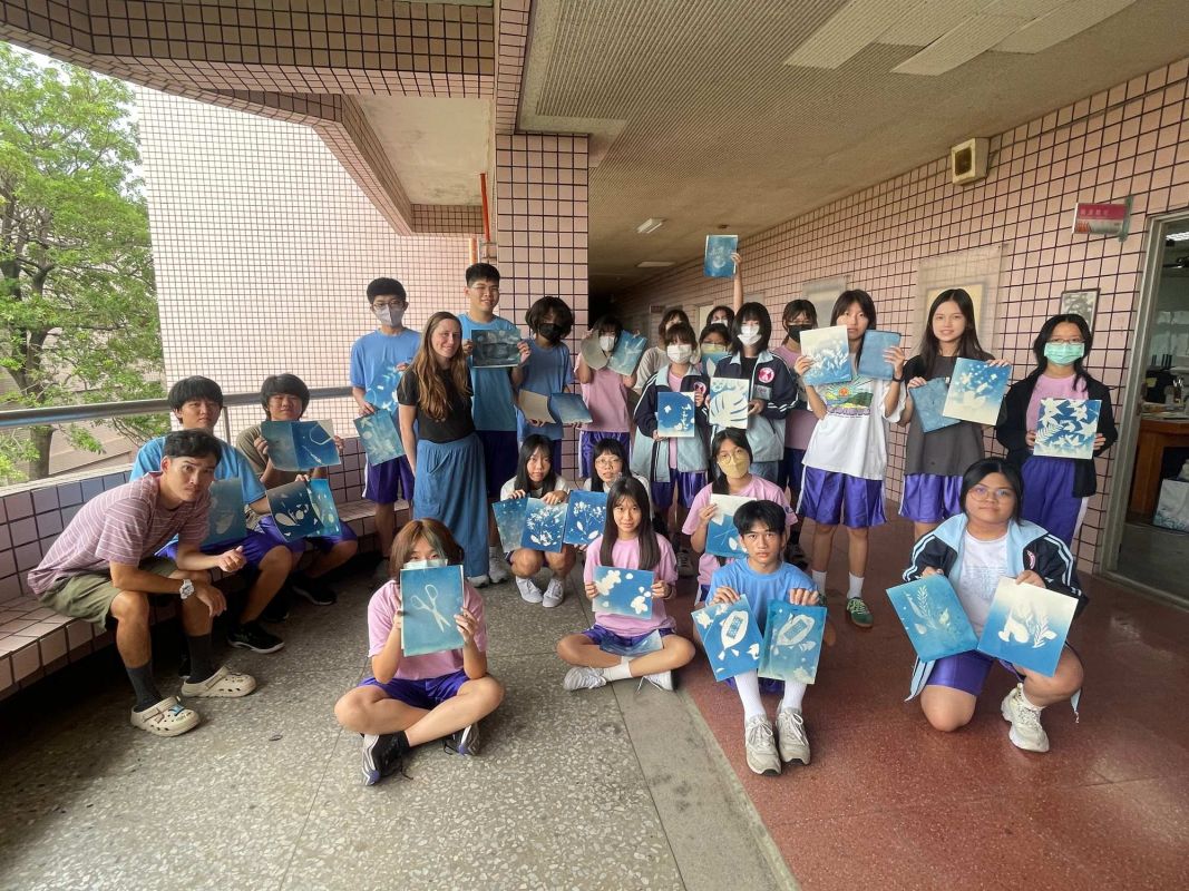 Heather Beardsley X高雄市鳳新高中美術班 圖片 1