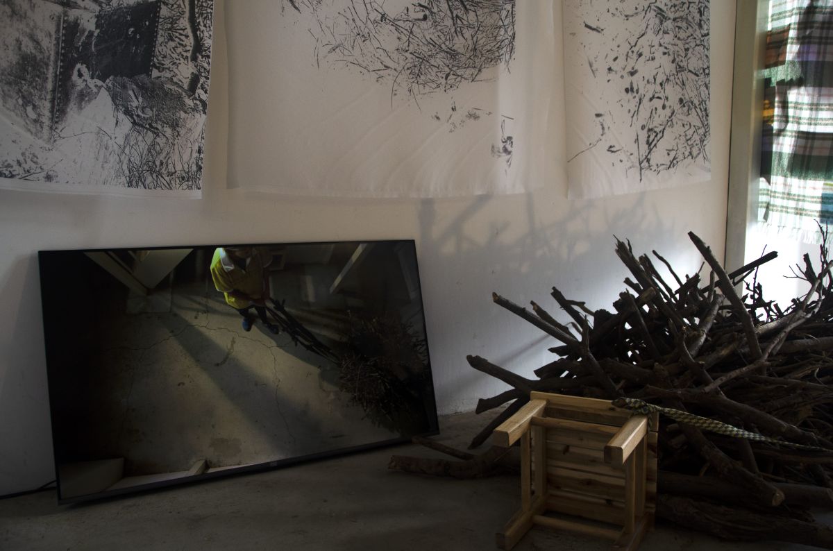 鵝籠頭用的圓錐形帳篷 — Frankie Fathers 駐村成果展 圖片 6