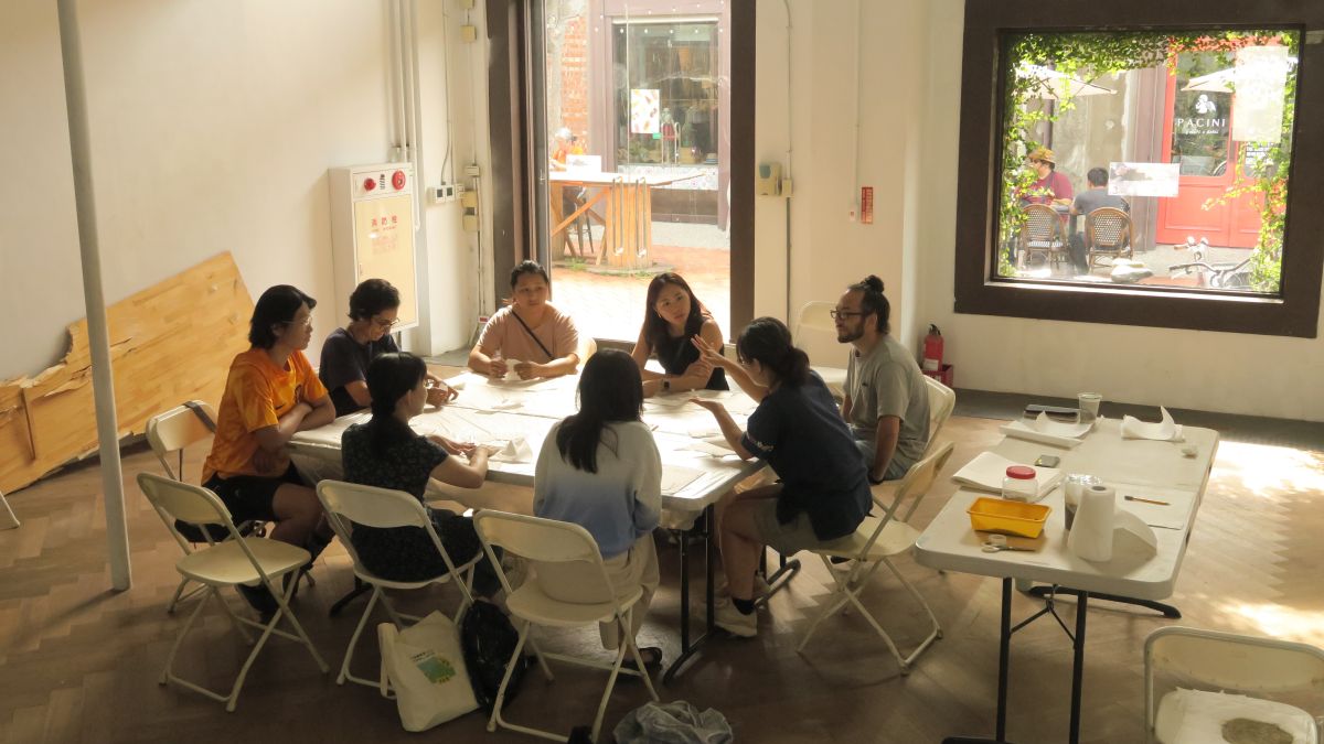 余孟禪—「在已知中尋找未知─探索宣紙與土壤的新樣貌」工作坊 圖片 7