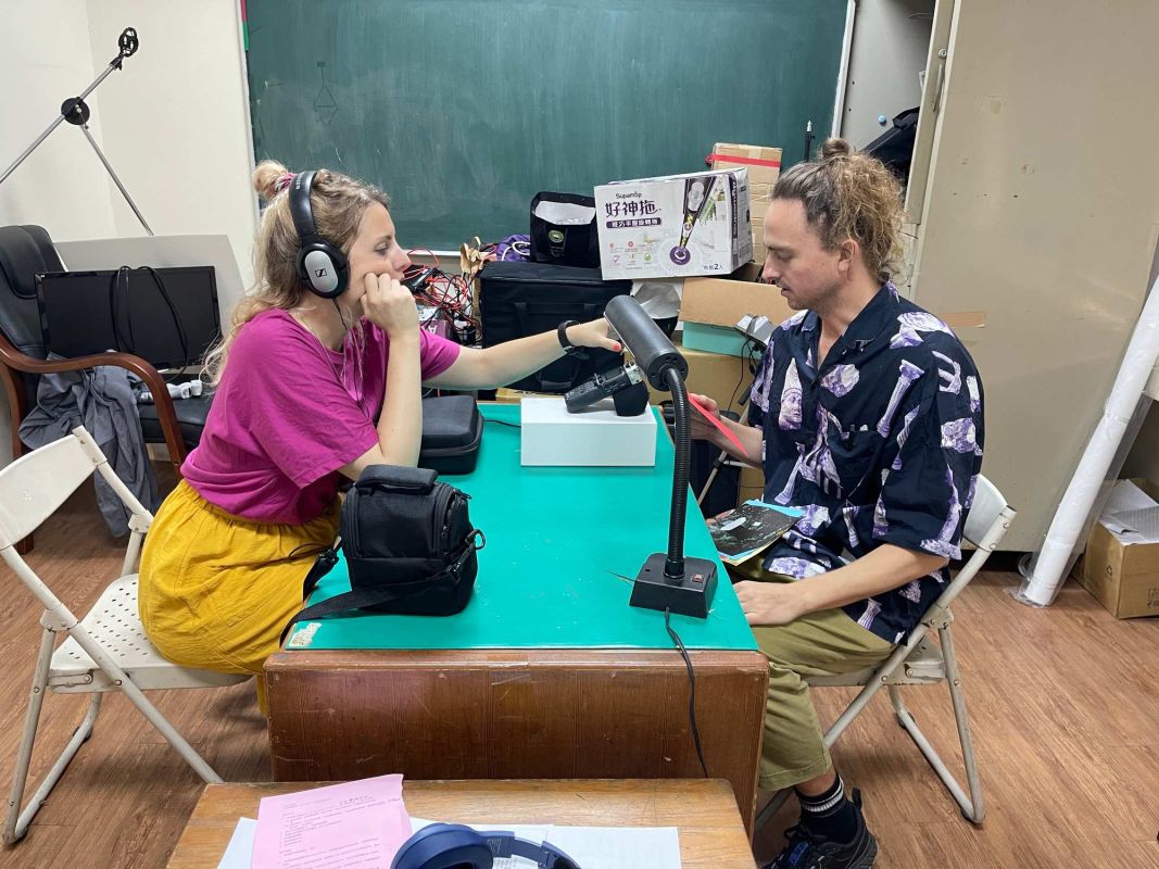Anne Fehres & Luke Conroy 高雄市鹽埕區忠孝國小 圖片 4